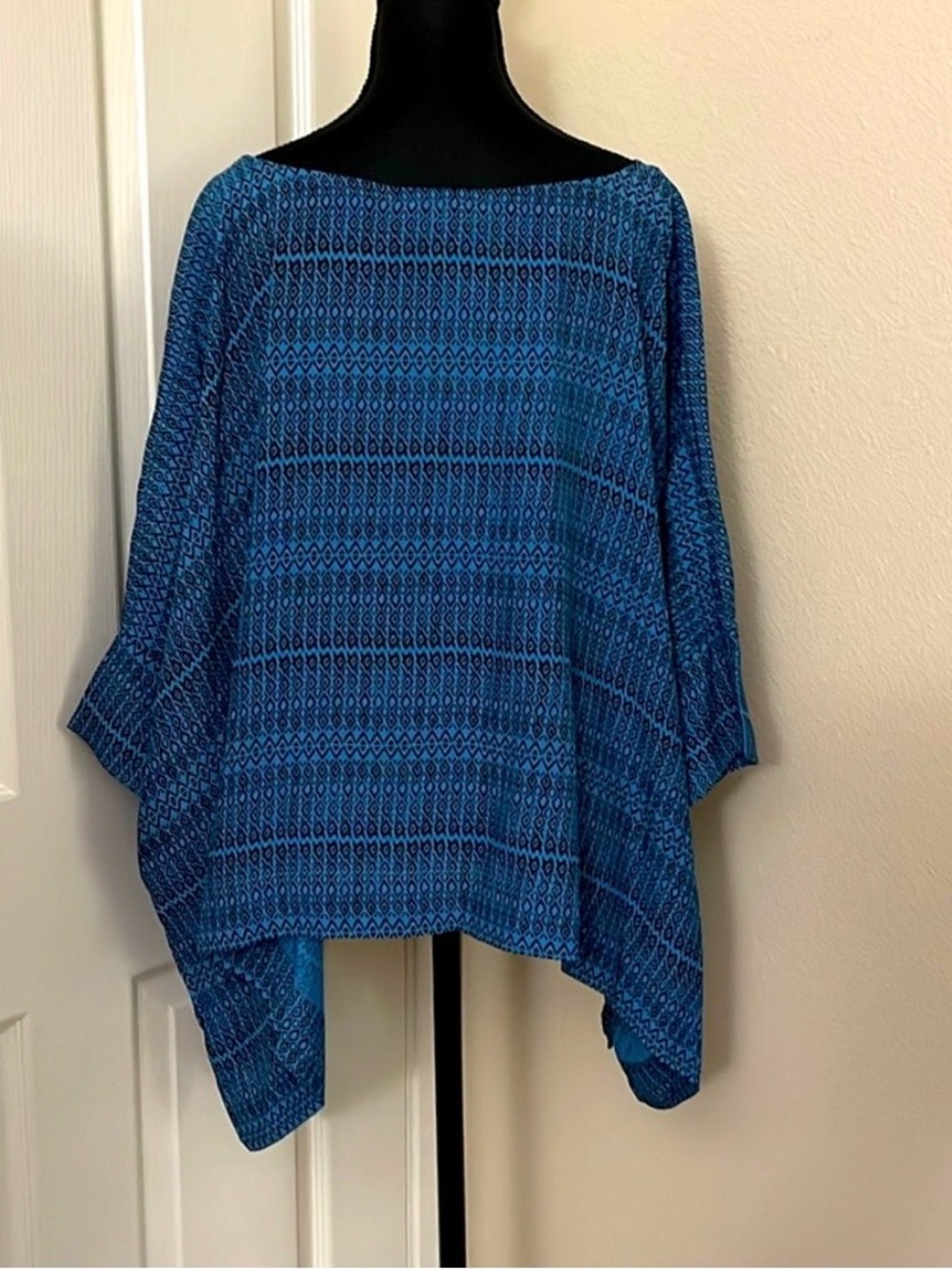 Manaola kaftan top - Picture 2 of 3